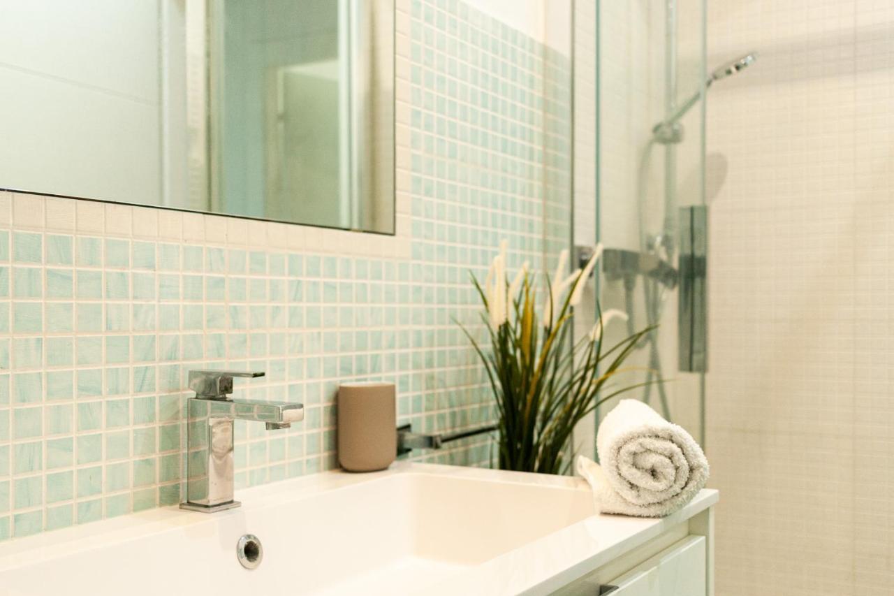 Urbino Experience Apartment ภายนอก รูปภาพ