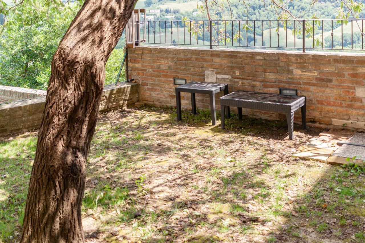 Urbino Experience Apartment ภายนอก รูปภาพ
